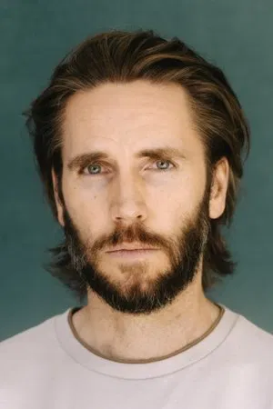 Gerard Johnstone photo