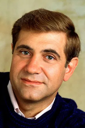 Dan Lauria photo