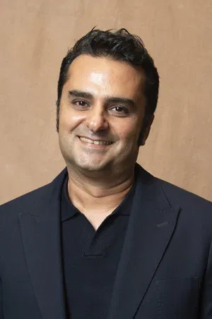 Milad Tangshir photo