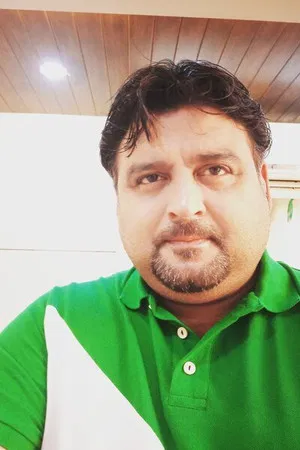 Ashwin Kaushal photo