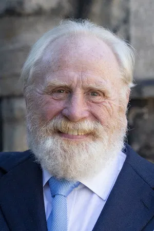 James Cosmo photo