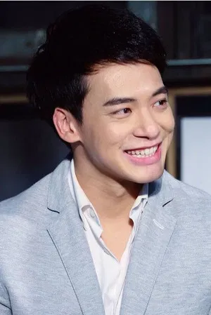 Sukrit Wisetkaew photo