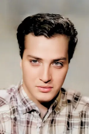 Gürel Ünlüsoy photo