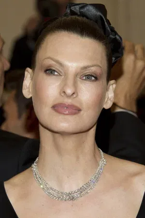 Linda Evangelista photo