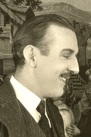 Donald MacDonald photo