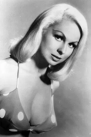 Joi Lansing photo