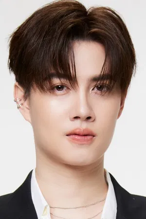 Atthanin Thaninphanuwiwat photo