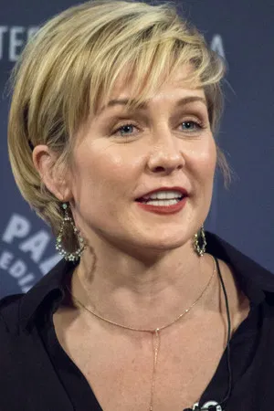 Amy Carlson photo