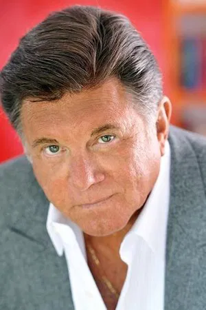 Larry Manetti photo
