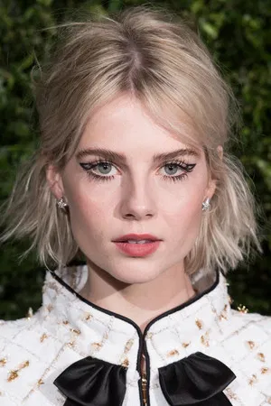 Lucy Boynton photo