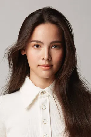 Urassaya Sperbund photo