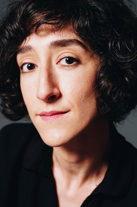 Çiğdem Aygün photo