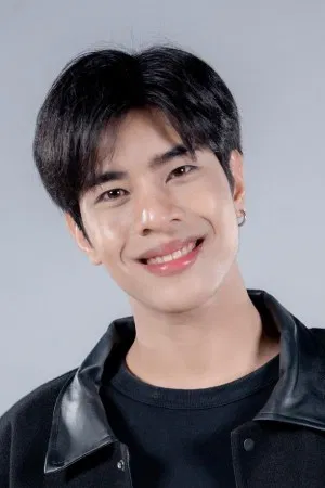 Guide Piyawat Khongsamran photo