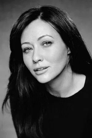 Shannen Doherty photo