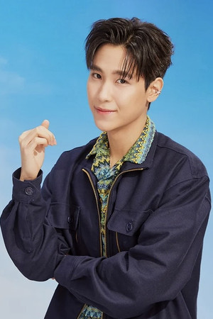 Panachai Sriariyarungruang photo