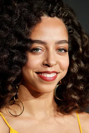 Hayley Law photo