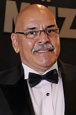 Rasim Öztekin photo