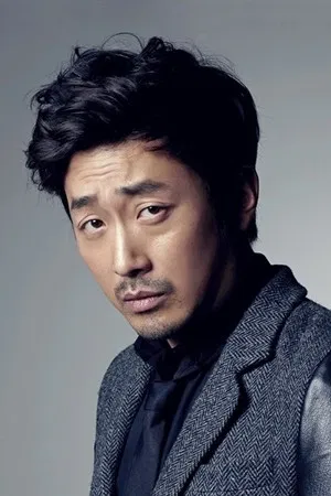Ha Jung-woo photo