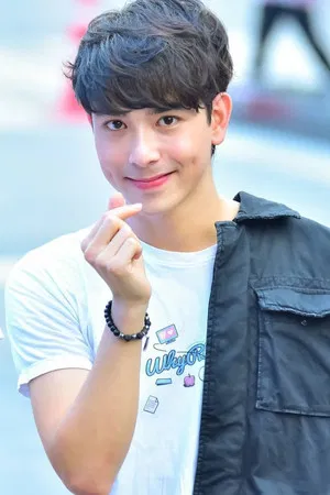 Sittichok Pueakpoolpol photo