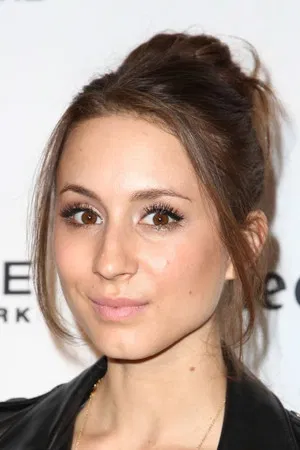 Troian Bellisario photo