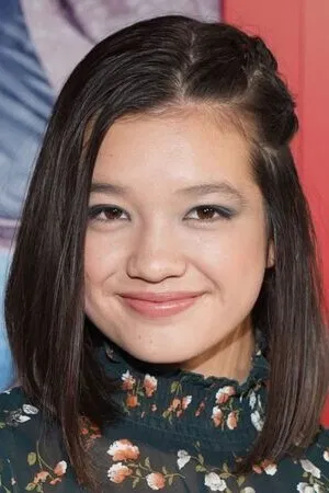 Peyton Elizabeth Lee photo