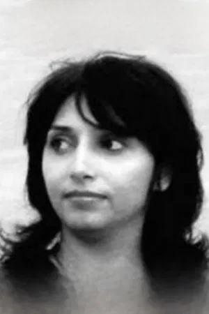 Azza El-Hassan photo