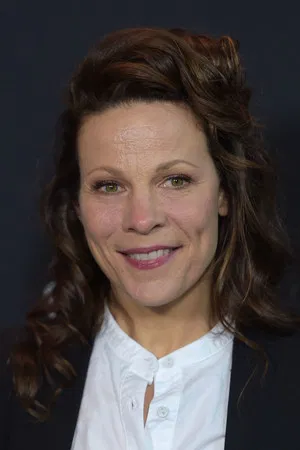 Lili Taylor photo