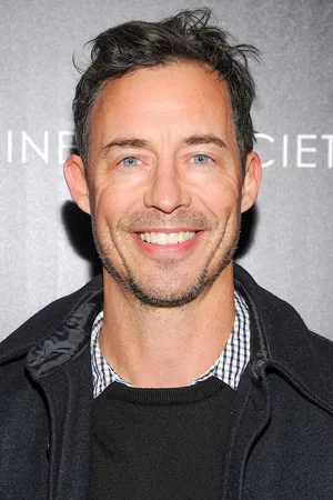 Tom Cavanagh photo
