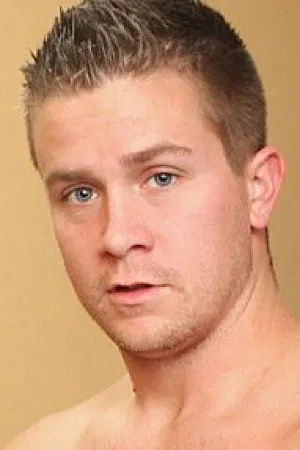 Drake Mitchell photo