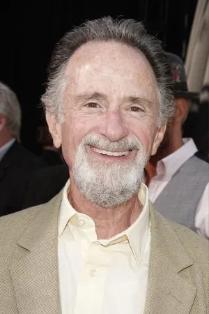 Lawrence Gordon photo