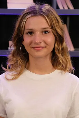 Ecrin Su Çoban photo