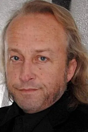 Levi Henriksen photo