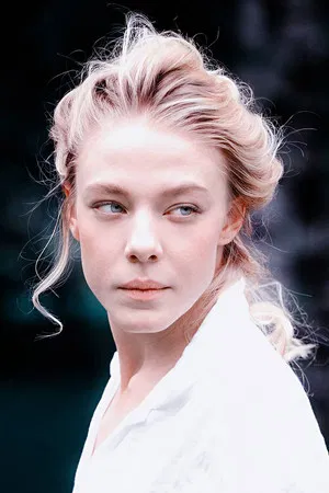 Alyona Mikhaylova photo