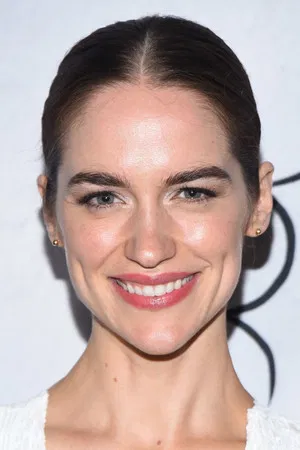 Melanie Scrofano photo