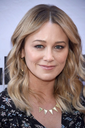 Christine Taylor photo