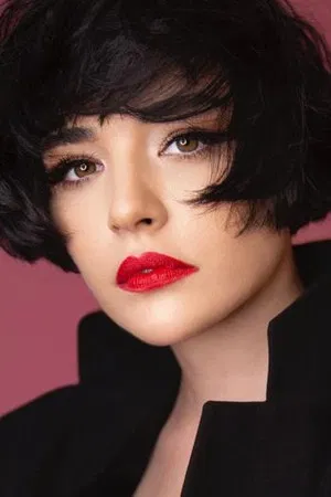 Gonca Vuslateri photo