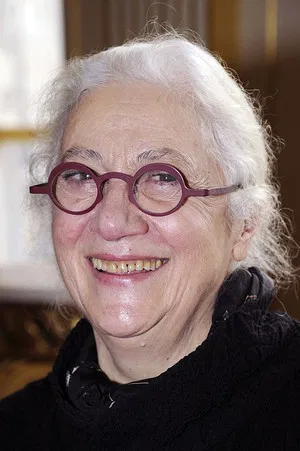 Isabelle Sadoyan photo