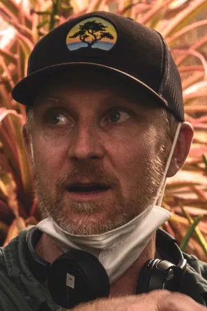 Nicholas Tomnay photo