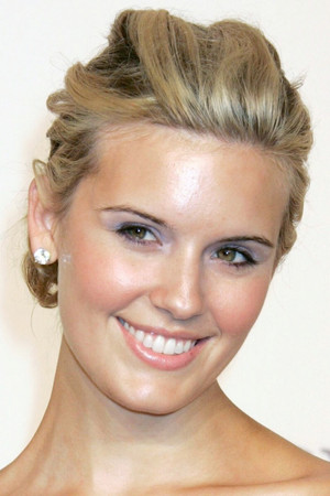 Maggie Grace photo