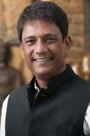Adil Hussain photo