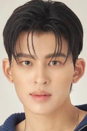 Naravit Lertratkosum photo