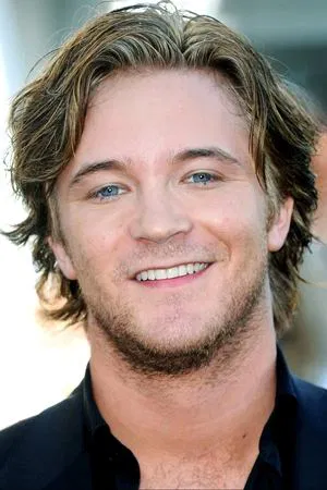 Michael Welch photo