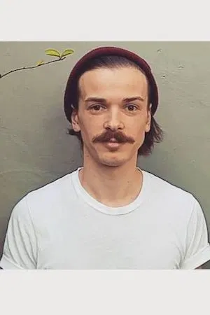 Benjamin Luke Mitchell photo