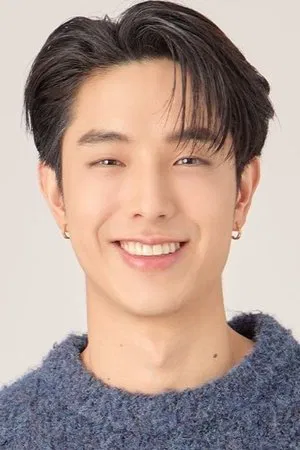 Kay Lertsittichai photo