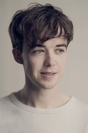 Alex Lawther photo