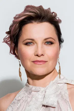 Lucy Lawless photo