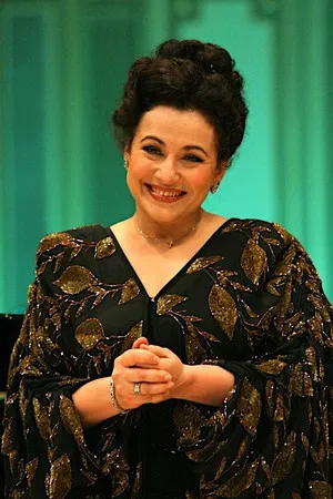 Leontina Vaduva photo