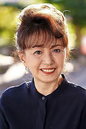 Mariko Kaga photo
