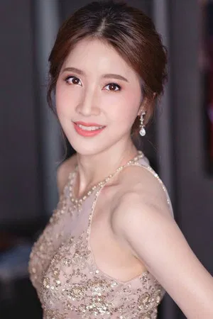 Yuwanat Arayanimisakul photo