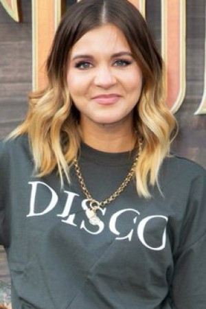 Lauren Layfield photo